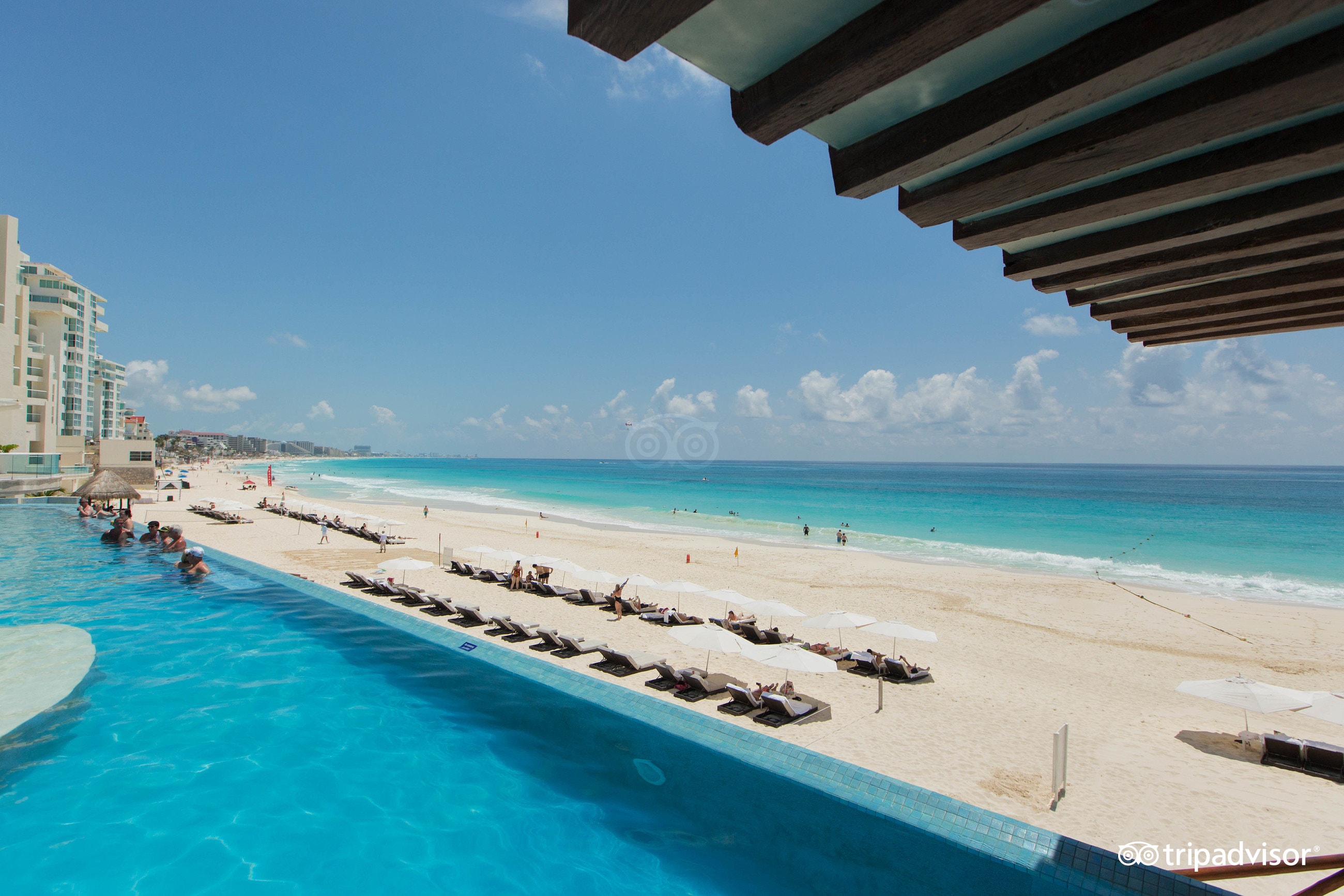 The Main Pool at the Sun Palace All-Inclusive