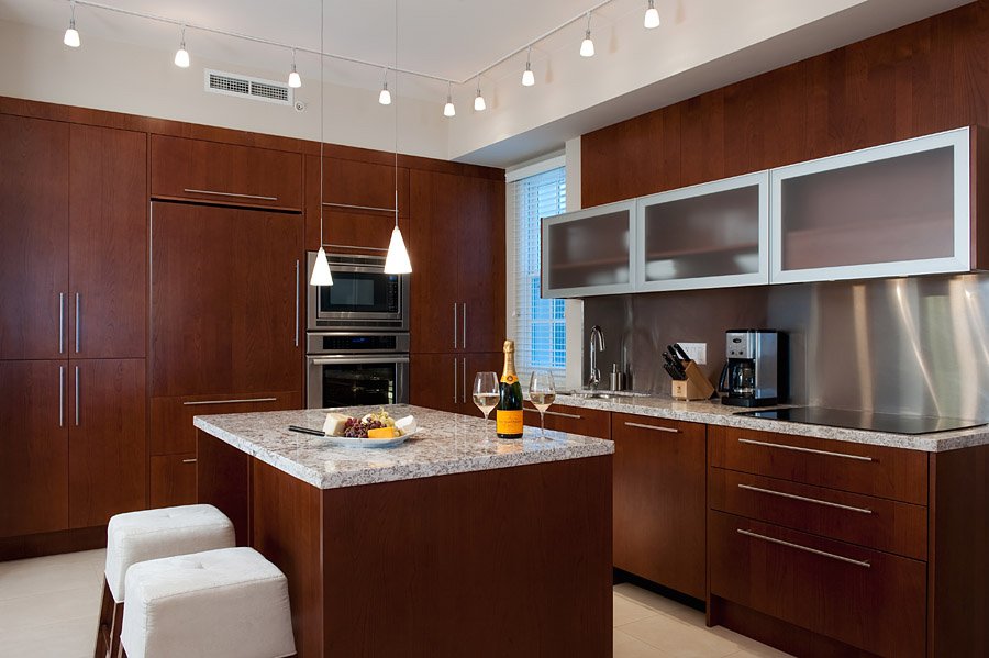 Suite - kitchen