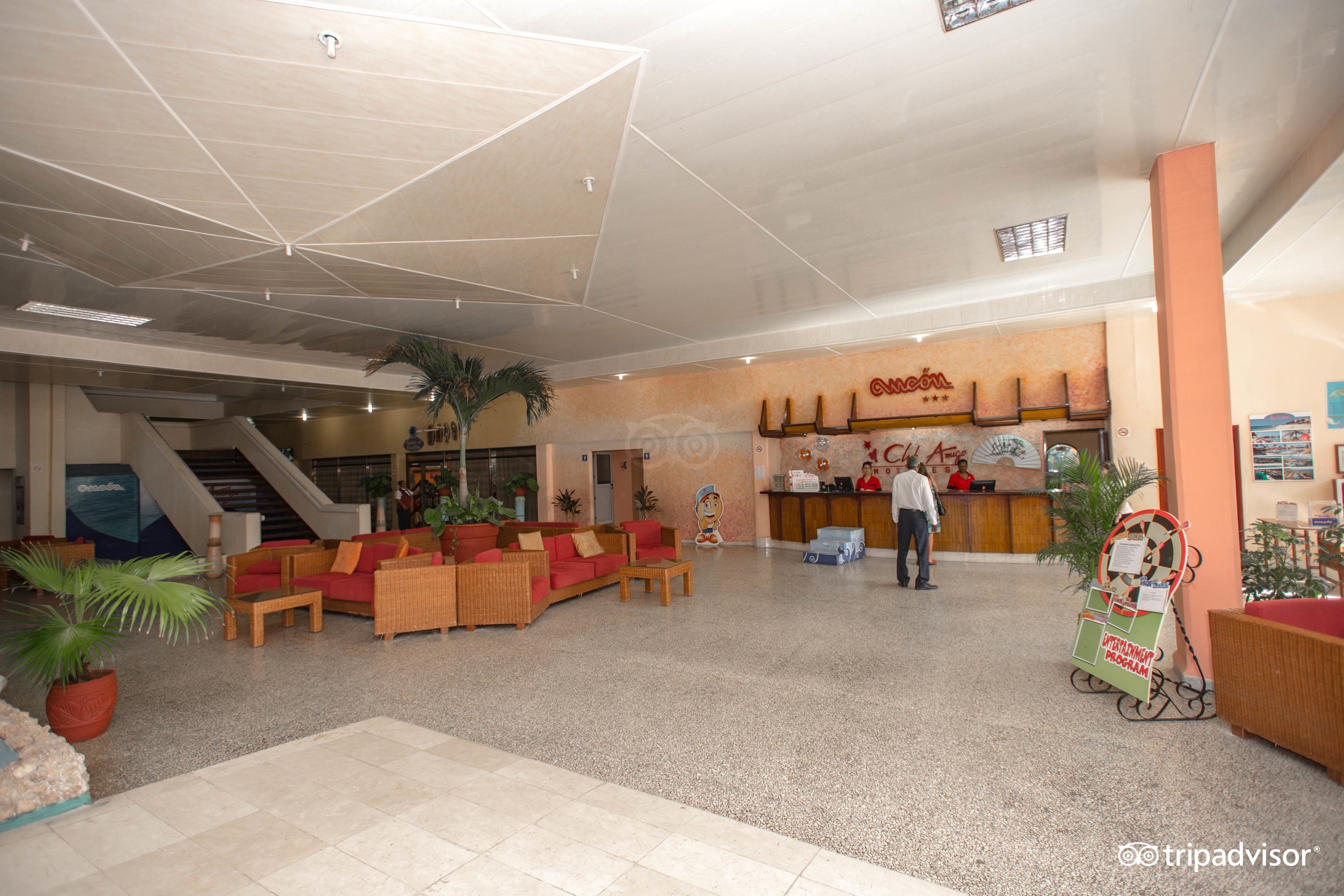 Lobby at the Hotel Ancon