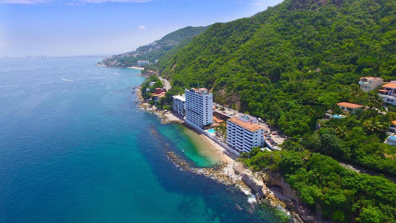 Aerial view Costa Sur Resort Puerto Vallarta