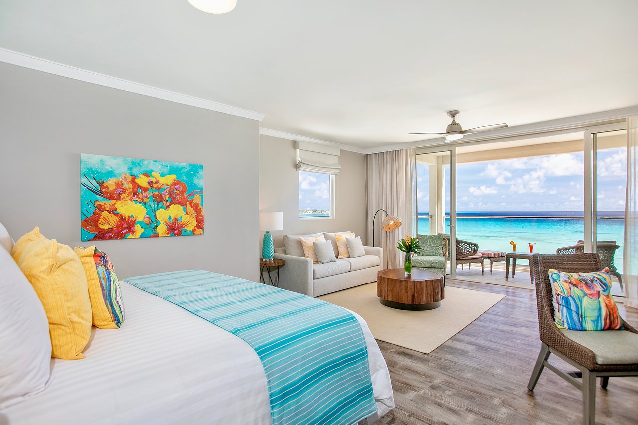 Luxury Oceanfront Junior Suite