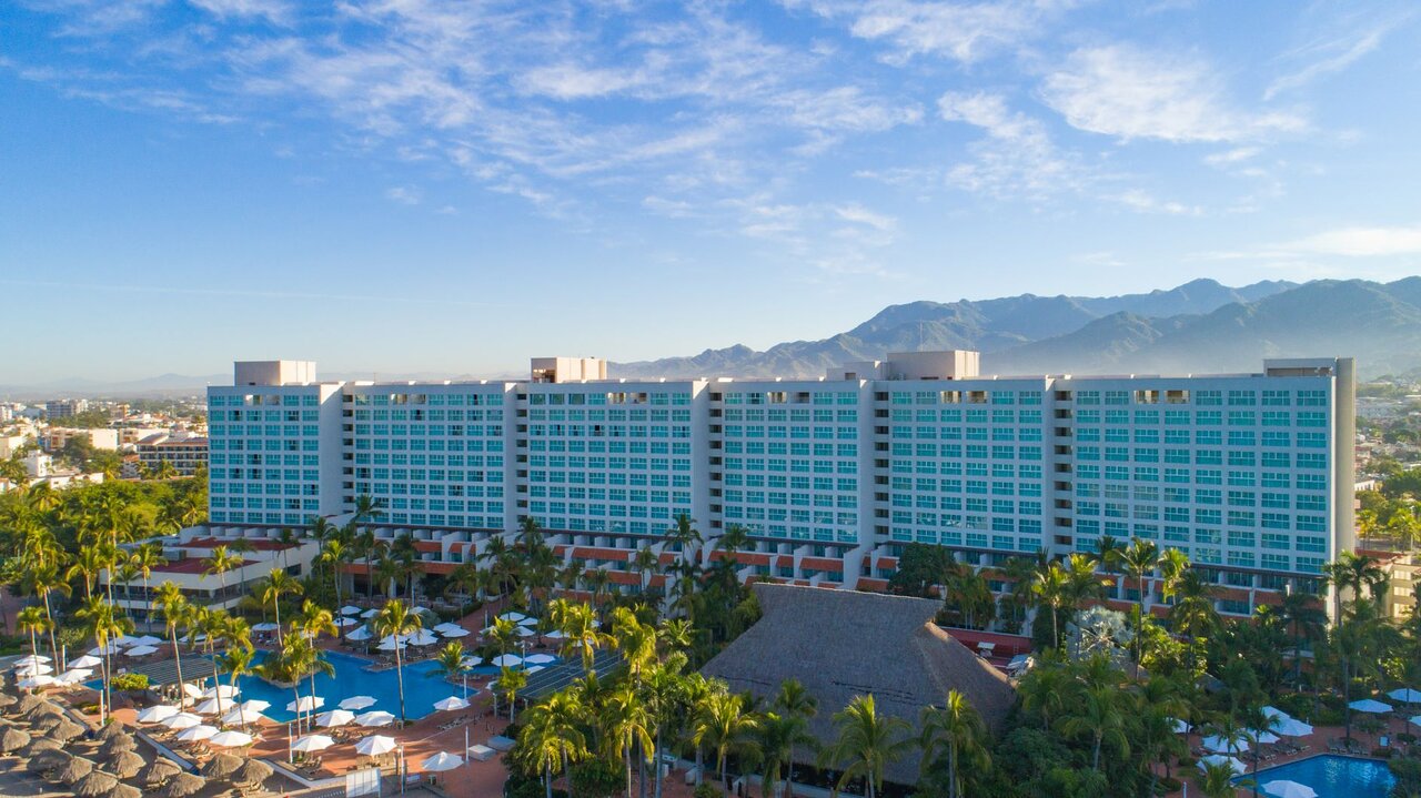 Sheraton Buganvilias Resort & Convention Center