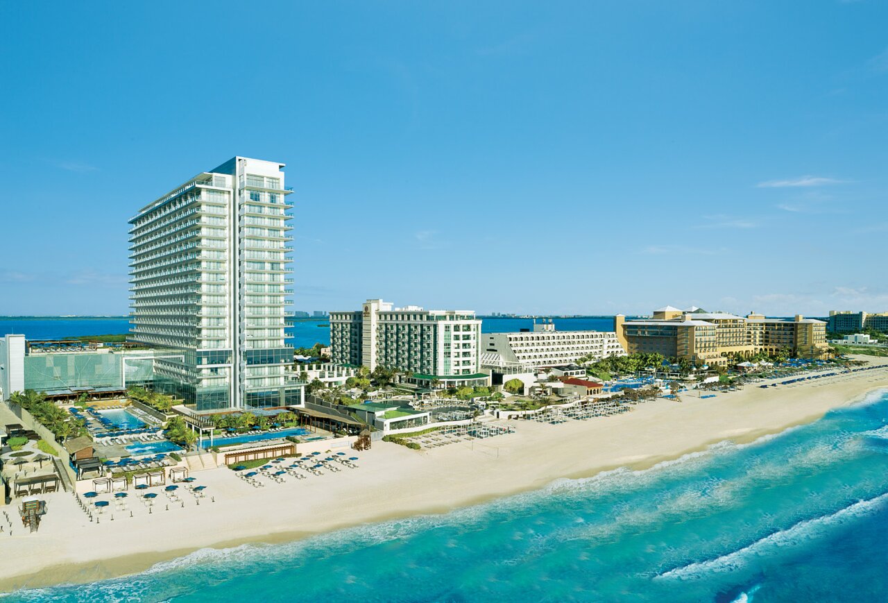 Nested in the heart of Cancun's Hotel Zone
