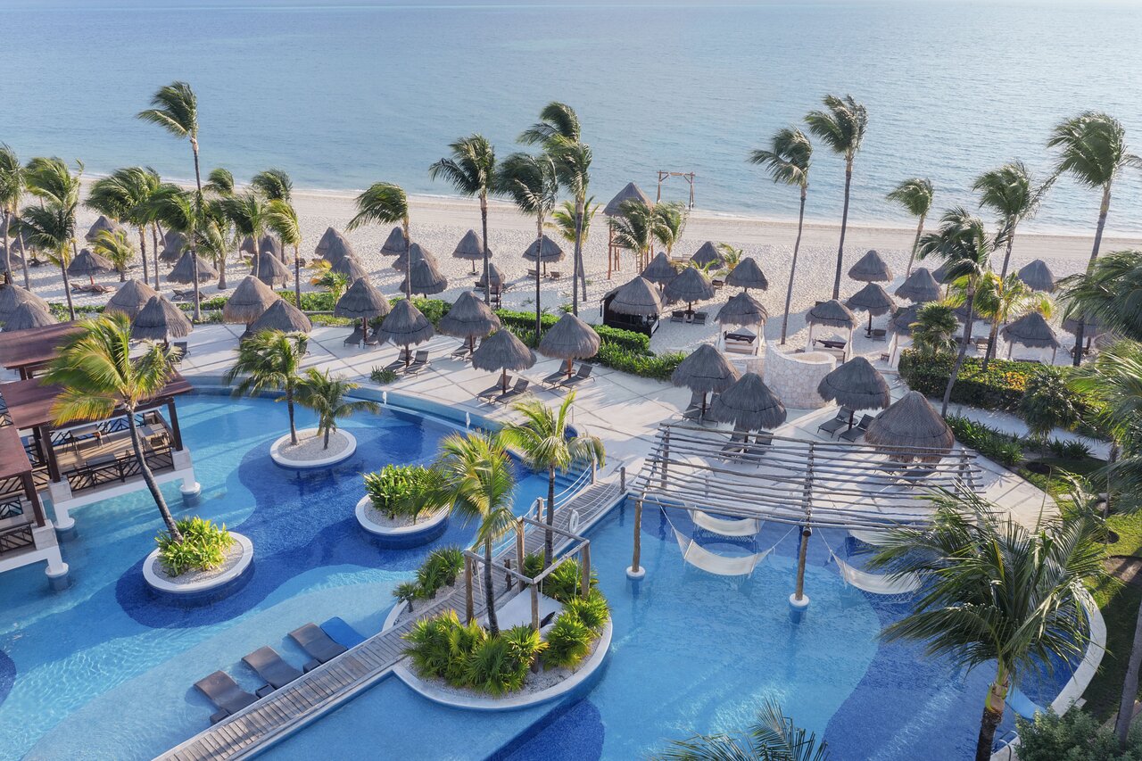 Excellence Playa Mujeres