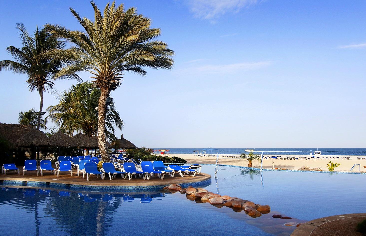 Infinity pool