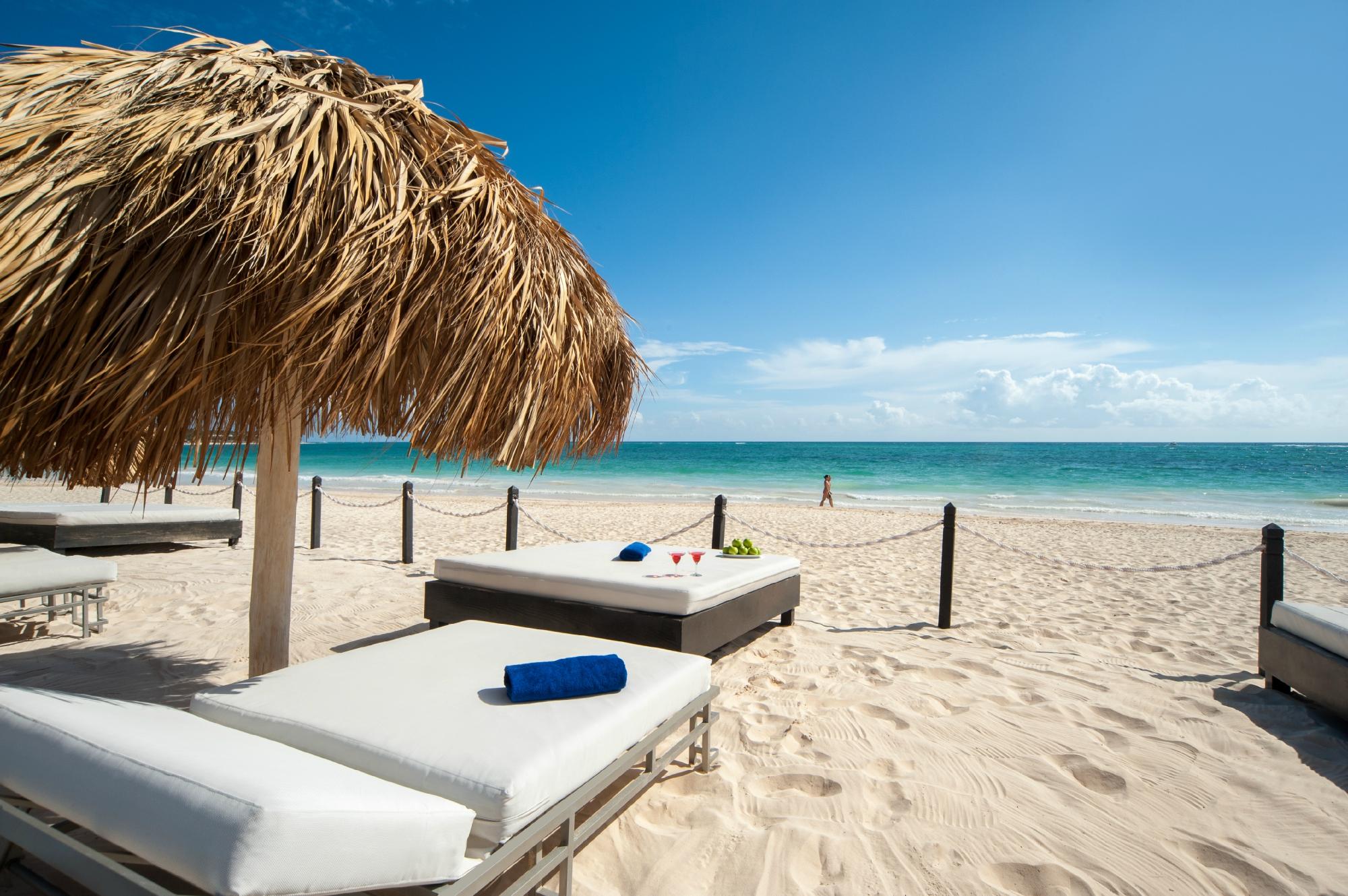 Platinum Beach Club