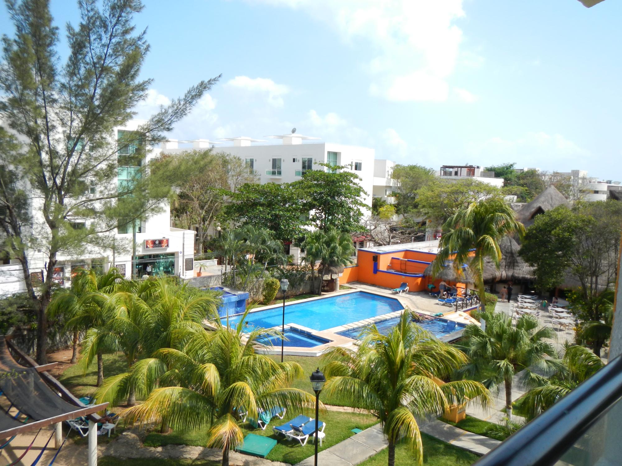 Es la vista desde mi cuarto edificio Cobá