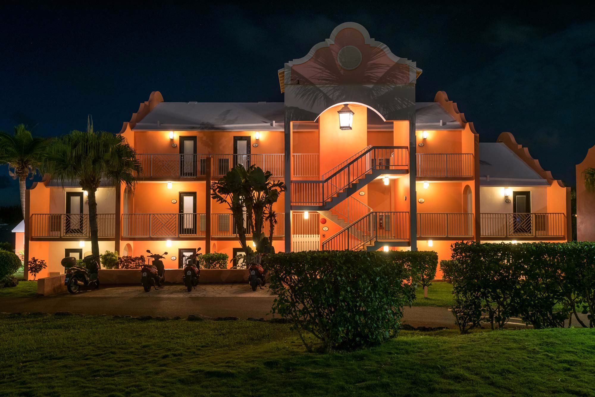 Hamilton Lodge Accommodations