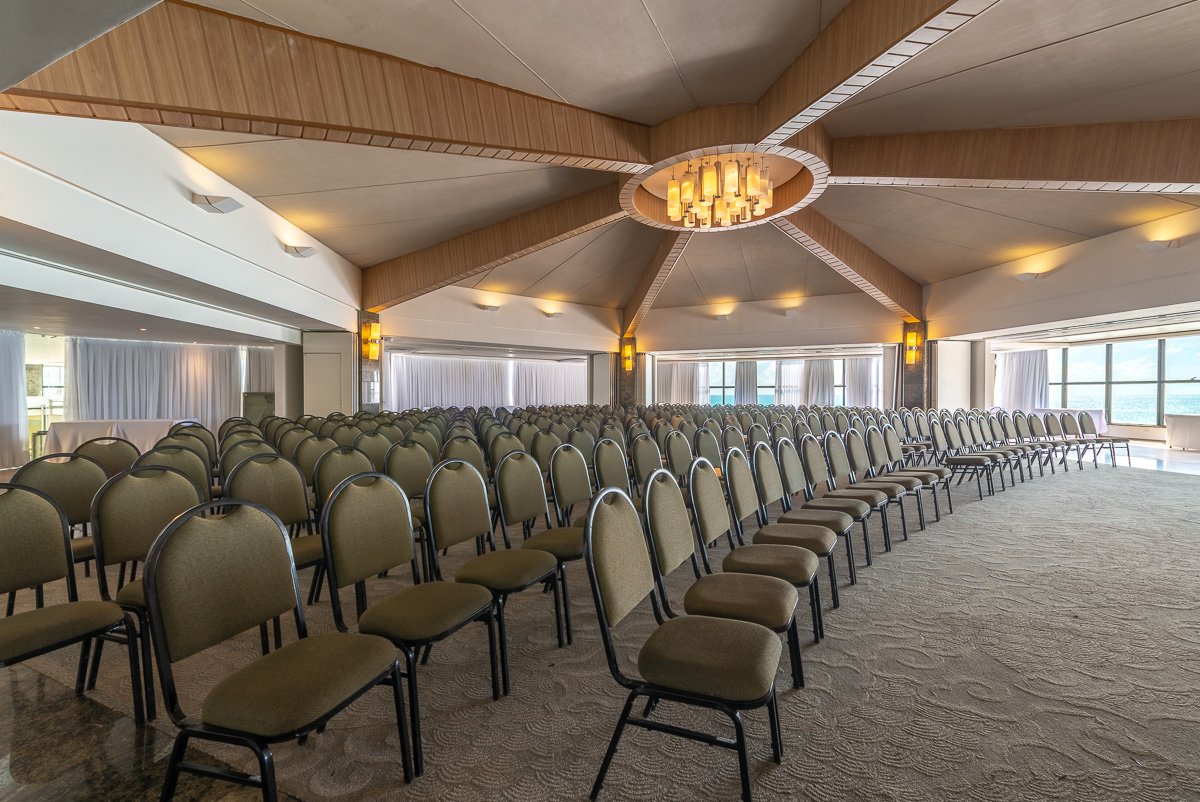 SALÃO DE EVENTOS CAPACIDADE 400 PESSOAS