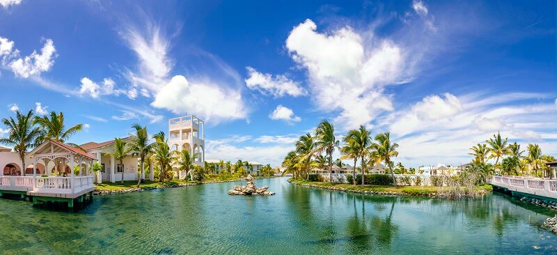 Memories Caribe Beach Resort